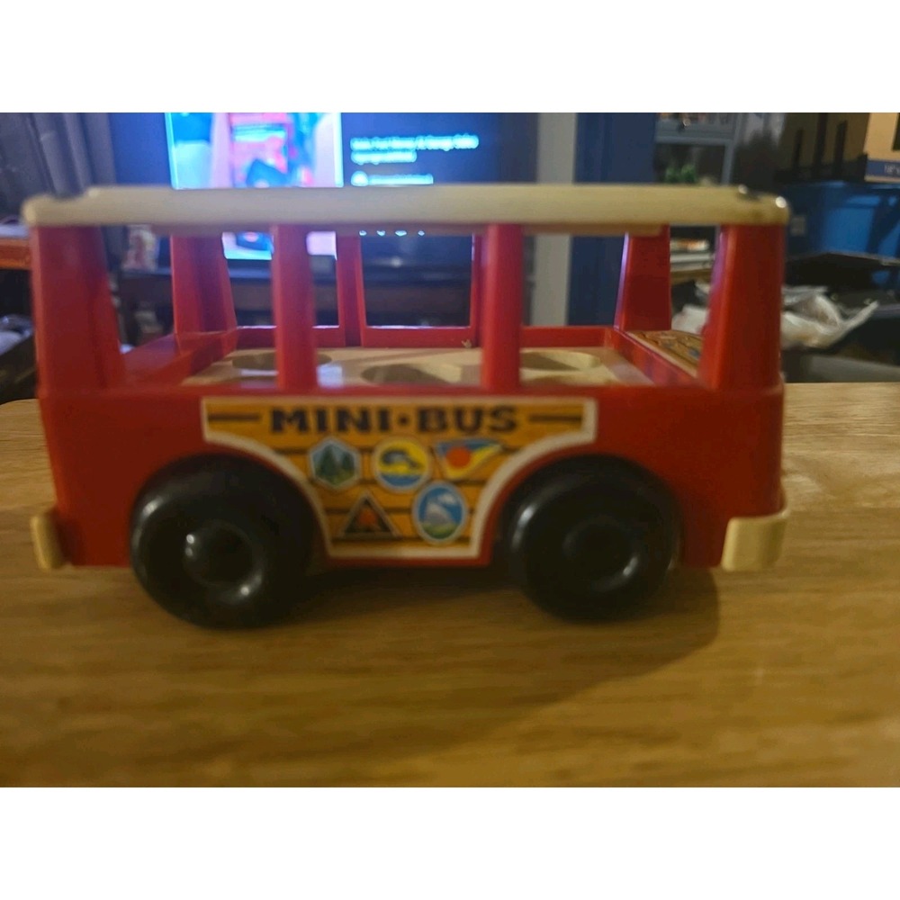 Vintage FISHER PRICE Little People Family Mini Bus 141 Play Toy Vehicle 1969 USA